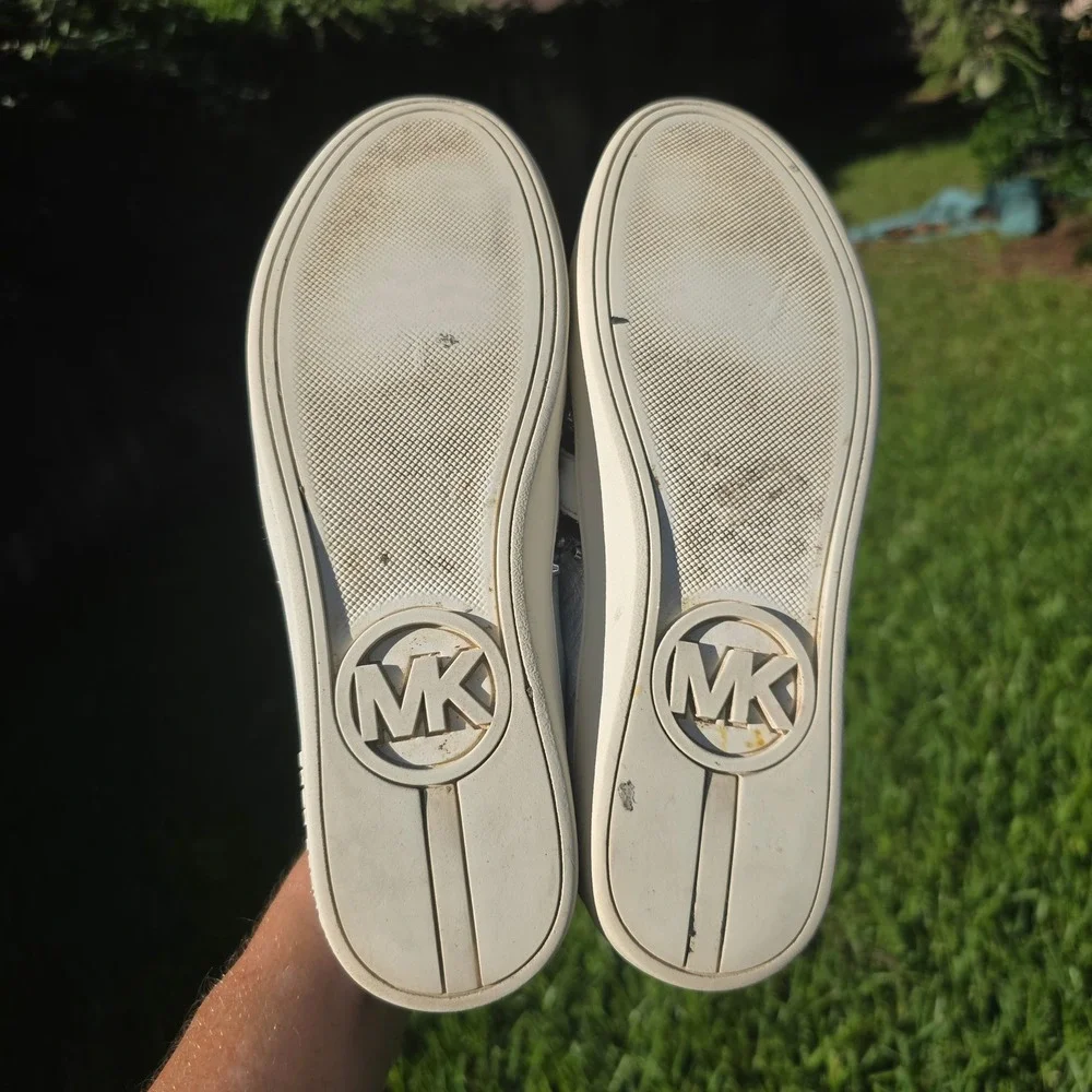 Michael Kors Metallic Silver Star Studded Low Top Sneakers Womens Shoes